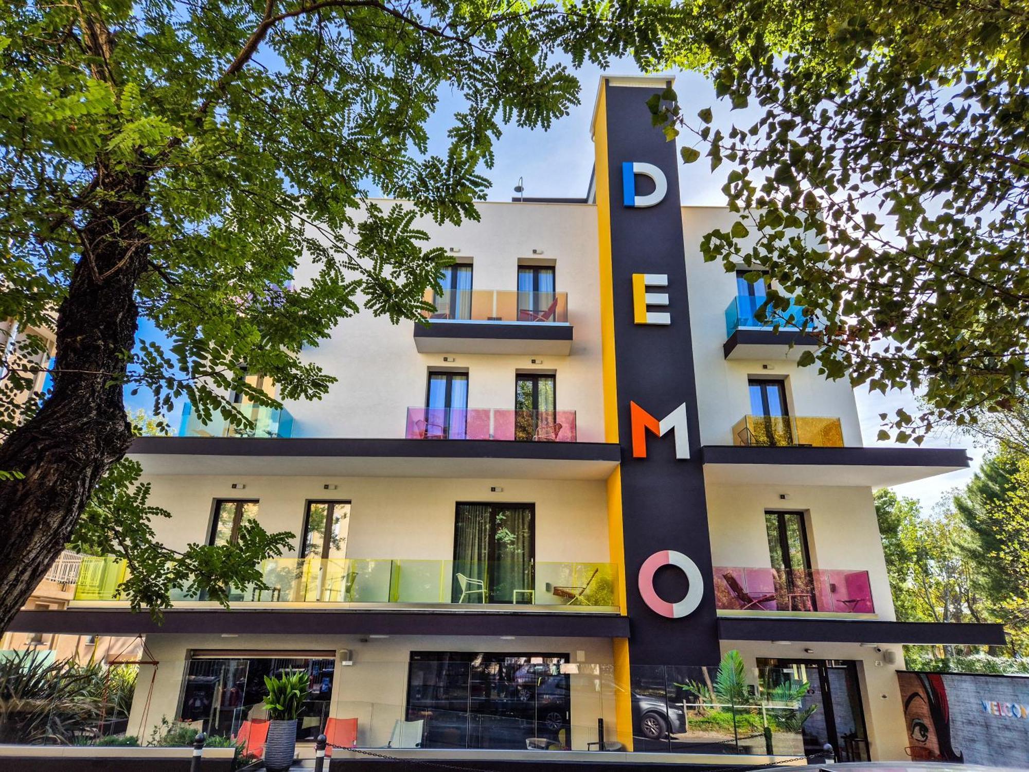 Demo Hotel Design Emotion Rimini Buitenkant foto